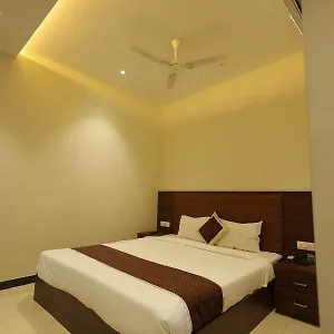 Hotel The Grand Tree, Agra (Uttar Pradesh)