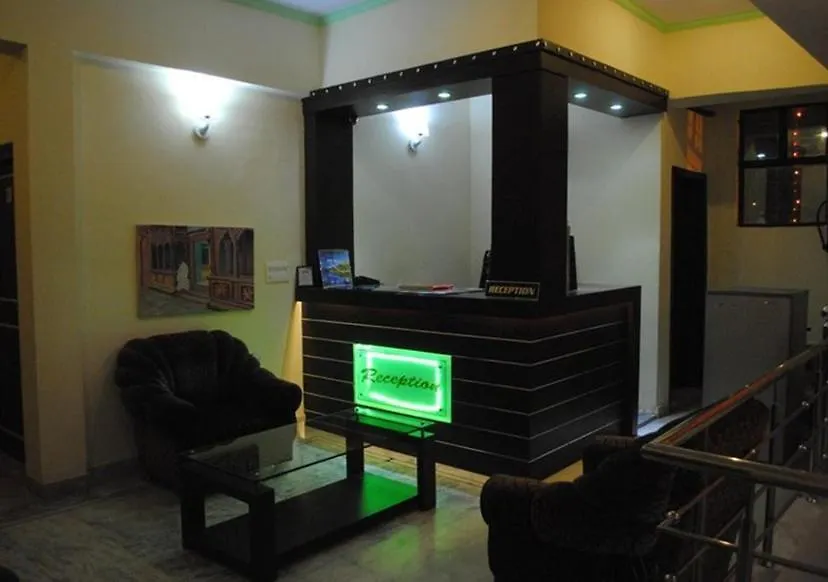 Spot On 22768 Hotel Ambika Palace Agra   Agra (Uttar Pradesh)